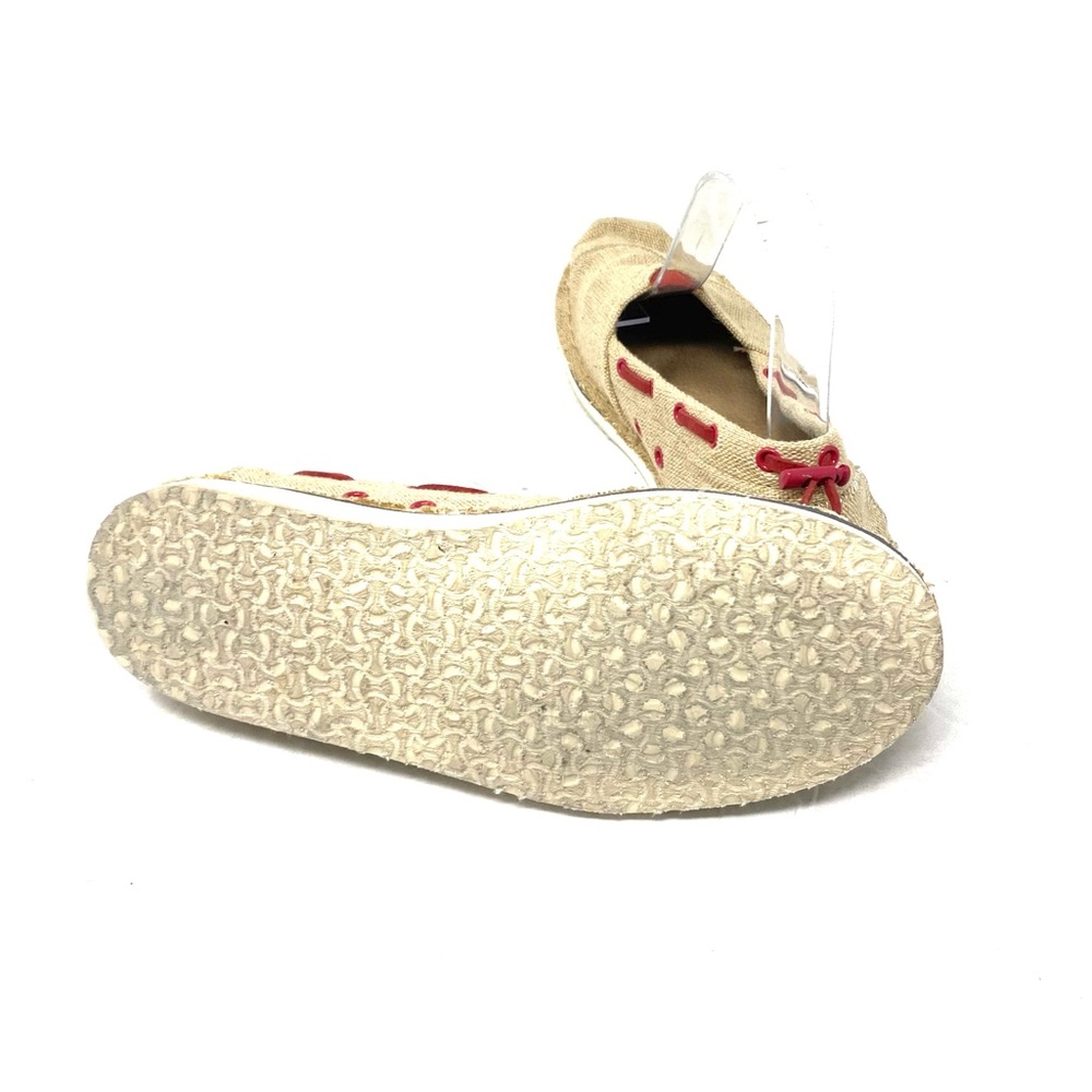 Toms - Picture 3 of 7